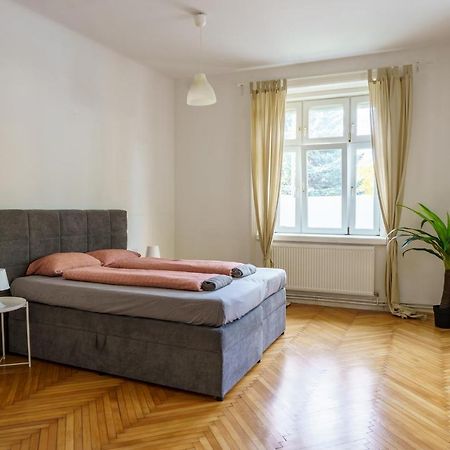 Central Living Apartments - Schoenbrunn Viyana Dış mekan fotoğraf