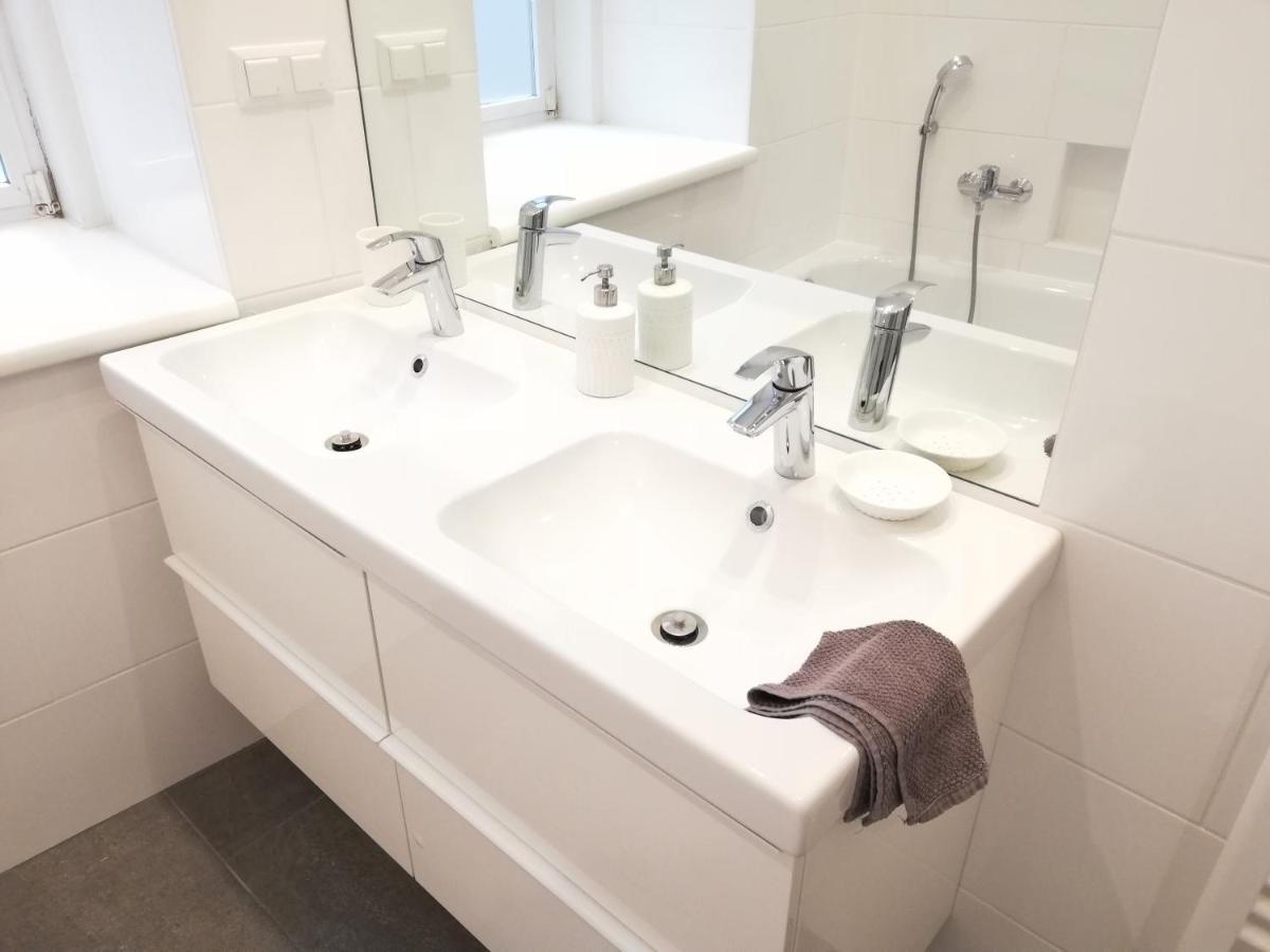 Central Living Apartments - Schoenbrunn Viyana Dış mekan fotoğraf