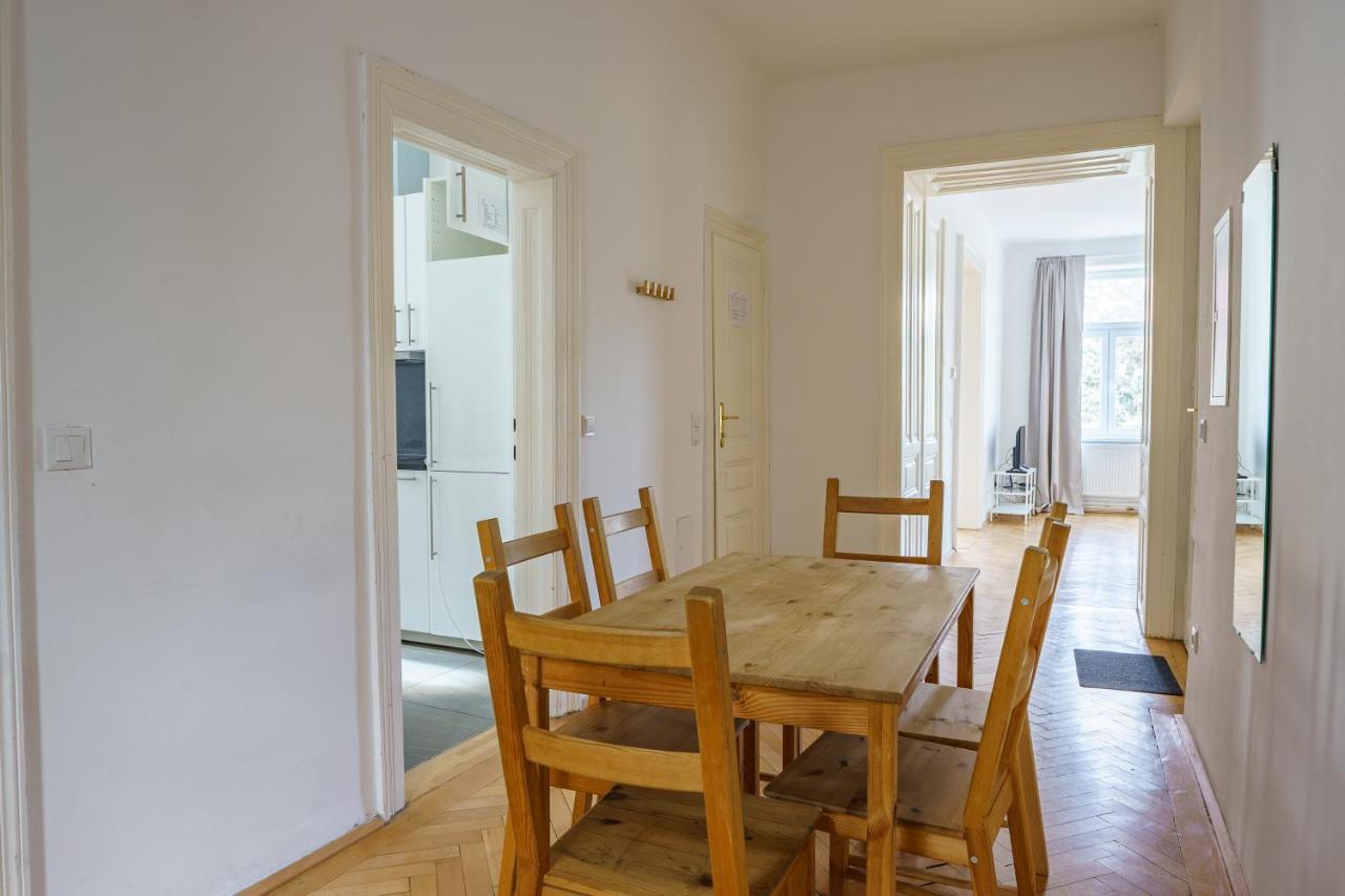 Central Living Apartments - Schoenbrunn Viyana Dış mekan fotoğraf