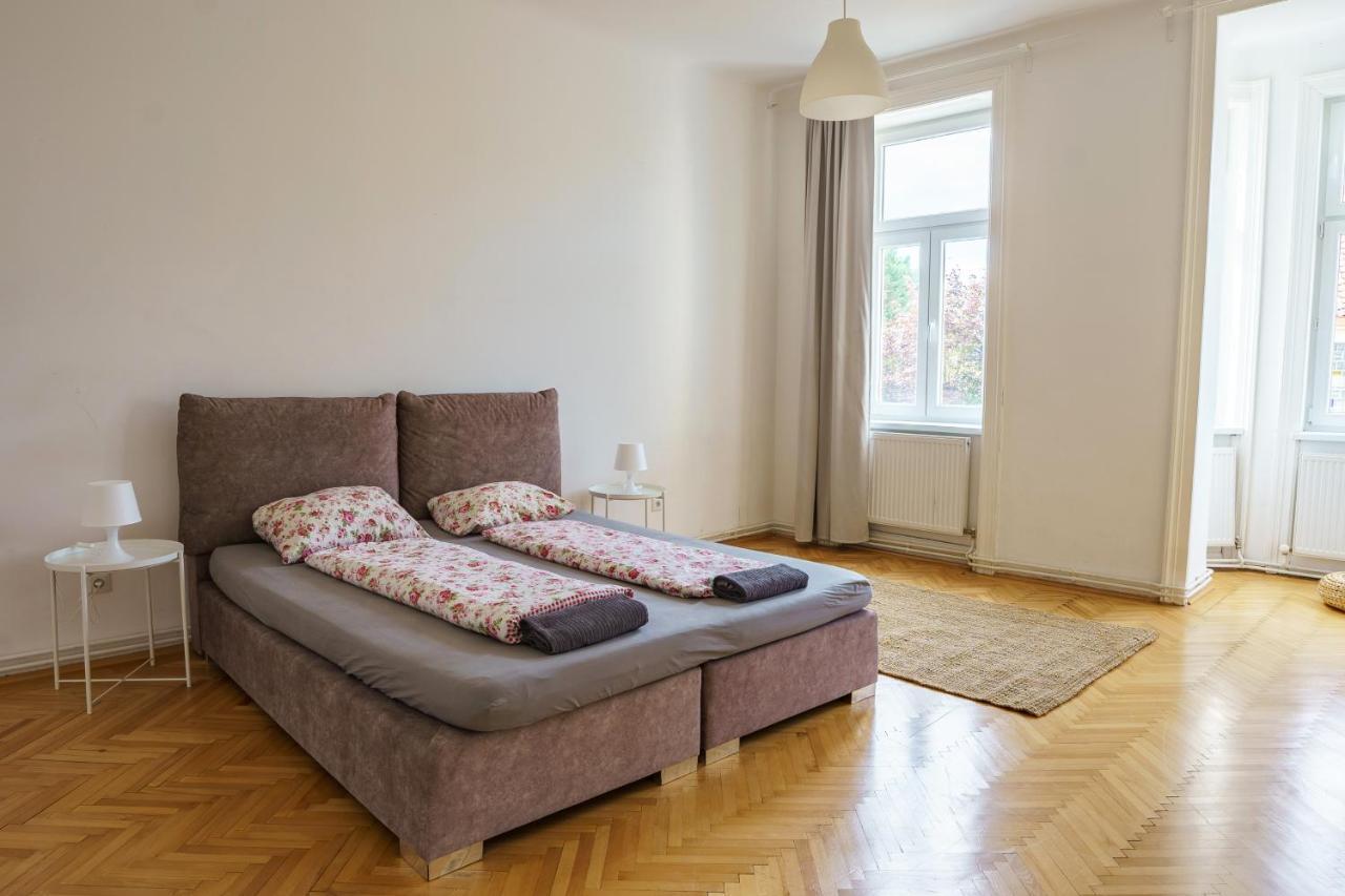 Central Living Apartments - Schoenbrunn Viyana Dış mekan fotoğraf