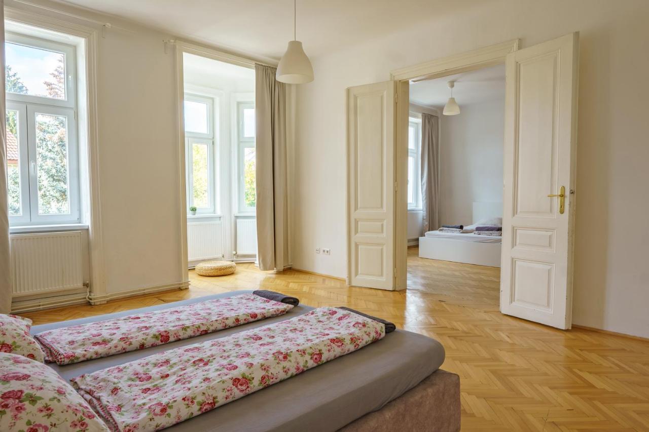Central Living Apartments - Schoenbrunn Viyana Dış mekan fotoğraf